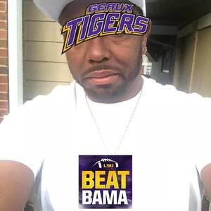 Meet your Posher, Warren